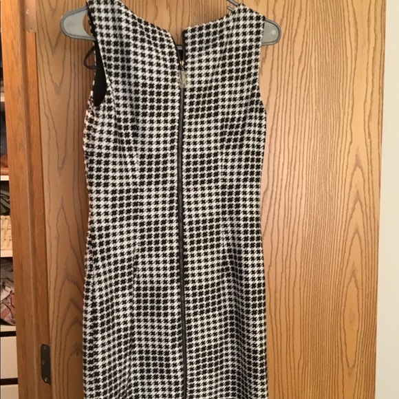 Jessica Simpson dress - Picture 2 of 3